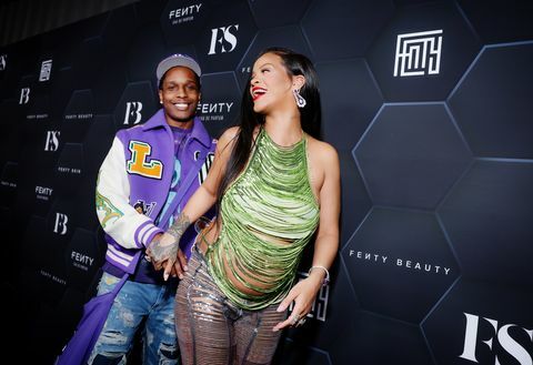 los angeles, california februar 11 l r a$ap rocky in rihanna praznujeta fenty beauty fenty skin pri goyi studii 11. februarja 2022 v Los Angelesu, Kalifornija, fotografija rich furygetty slike za fenty beauty fenty kožo