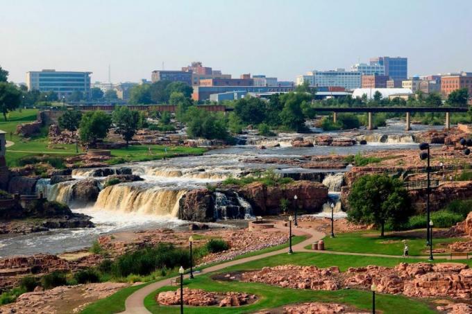 Falls Park v središču mesta Sioux Falls Južna Dakota