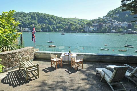 Čolnarna - Kingswear - Devon - pogledi - Savills