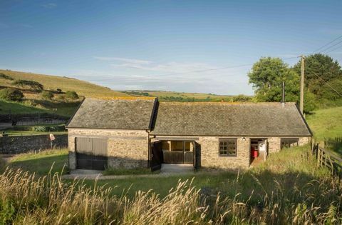 Pogradna hiša Butterhill Barn - Zunanjost © National Trust Images, Mike Henton