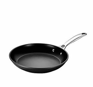 Le Creuset toughened nonstick PRO ponev za cvrtje, 10"