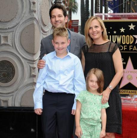 Paul Rudd se je odlikoval z zvezdnikom na hollywoodskem sprehodu slavnih