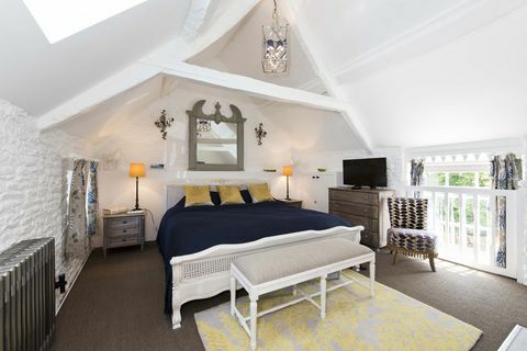 Stara požarna postaja - spalnica - Cotswolds - Savills