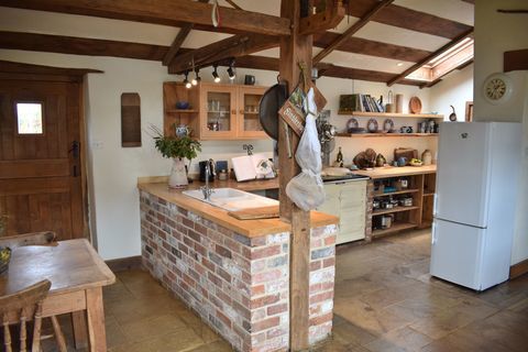 Hlev - Watton - Dorset - kuhinja - OnTheMarket.com