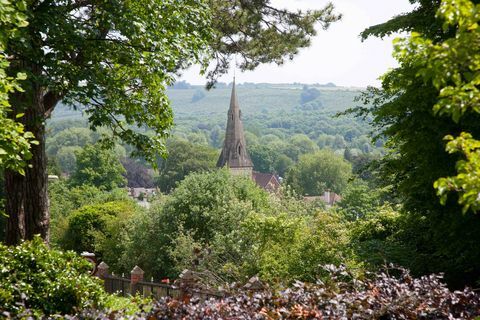 Pogled na hišo pagode, Winchester, Savills