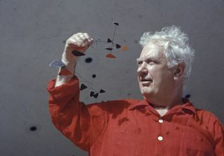 Alexander Calder in mobilni model