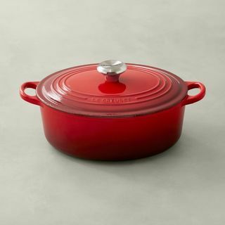 Le Creuset 6 3/4-Qt emajlirana nizozemska pečica