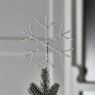 Snežinka LED drevo preliv