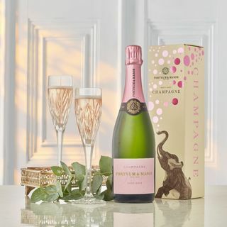 Šampanjec Fortnum's Brut Rosé v darilni škatli, 75cl