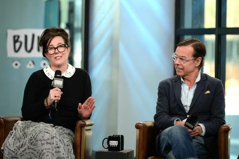 Oblikovalca Kate Spade in Andy Spade se udeležujeta AOL Build Series, da bi razpravljali o svojem zadnjem projektu Frances Valentine v Build Studio 28. aprila 2017 v New Yorku. 