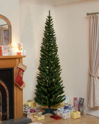 Umetno božično drevo iz zelenega svinčnika