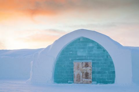 icehotel 33 sončni vzhod