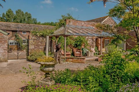 Sodišče opatije Dore - Herefordshire - gazebo - vitez Frank