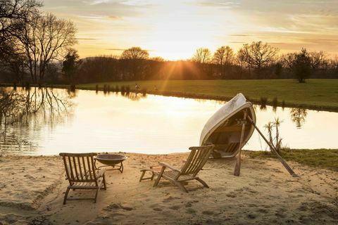 Jezero in plaža Sky House, Smithwood Common, Knight Frank