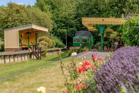 Pretvorjena viktorijanska vozovnica z Mulberry Cottages