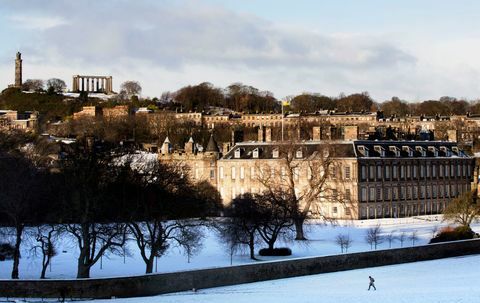 sneg v Holyroodhouse Škotski