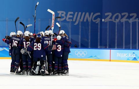 hokej na ledu v Pekingu 1. dan zimskih olimpijskih iger 2022