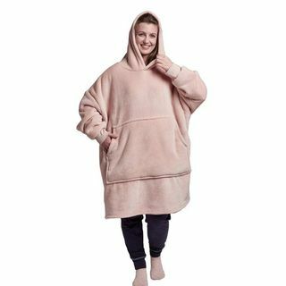 Prevelik pulover s kapuco Silentnight Snugsie 