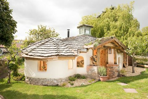 Cuprinol Shed of the Year 2017 - Hobbit House - Eko - ožji izbor